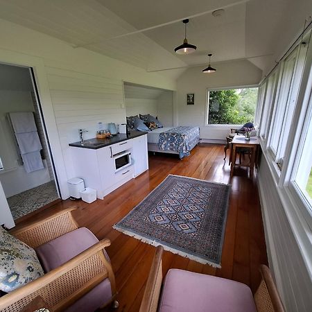 The Signal Box Whanganui Exterior foto